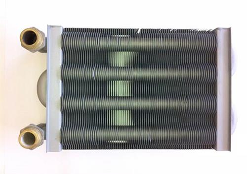 Scambiatore Giannoni 24kw filettato-portasonda-clicson 1023089 Immergas