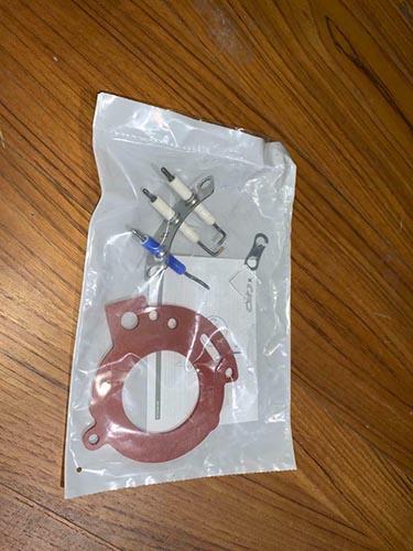 Set elettrodi 8718107087 ricambio originale Junkers