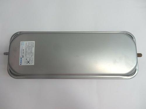 Vaso rettangolare 8lt attacco 3/8"M 1013108 ricambio originale Immergas