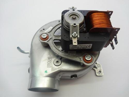 Ventola fumi pensile 35kw 65w 1023186 ricambio originale Immergas