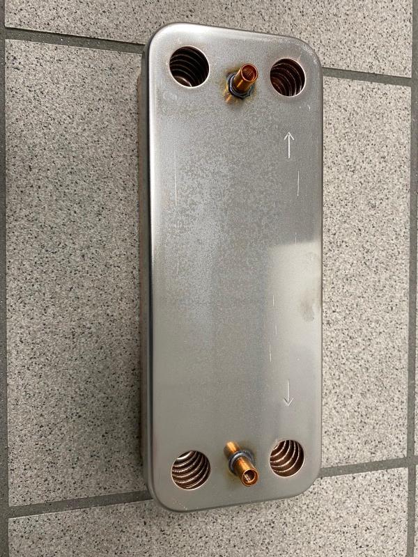 Scambiatore a 12 piastre per caldaie Ariston Baltur Savio Biasi Viesmann SM1118