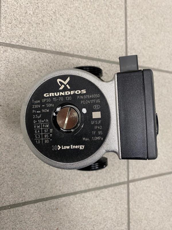 Circolatore Grundfos UPS25/70 attacco D.1"1/2 UPS2570130