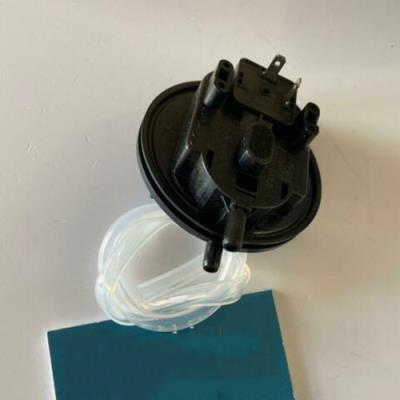 Pressostato 0020184347 ricambio originale Vaillant