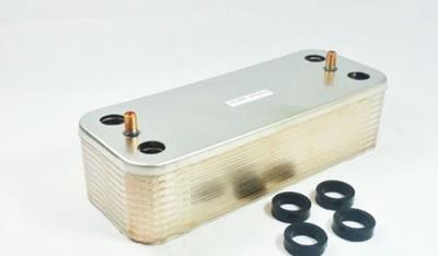 Scambiatore secondario 20 piastre 39822180 ricambio originale Ferroli